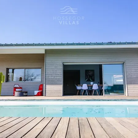 Villa Lotus *